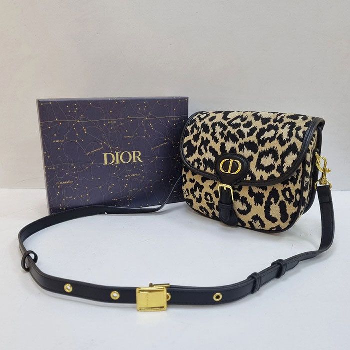 Сумка "D*or" ЭКО кожа (23/18 см)