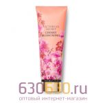 Лосьон для тела Victoria's Secret "Cherry Blossoming" 236 ml