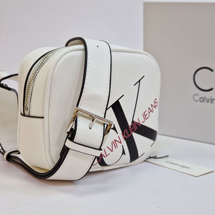 Сумка "Cal*in Kl*in" Эко кожа (19/14см)