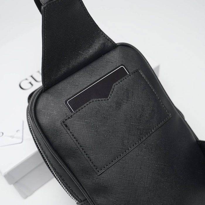 Сумка мужская "Gue*s" Эко кожа ЛЮКС (24/17см)